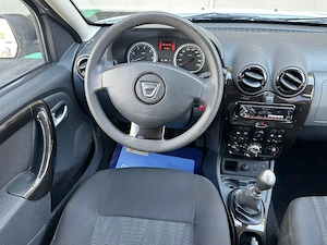 Dacia Duster 1.5 Diesel 107 CP An 2011 - imagine 14