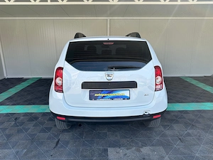 Dacia Duster 1.5 Diesel 107 CP An 2011 - imagine 4