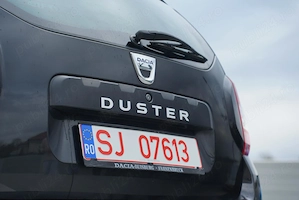 1  1  4  0  0  0   km  dacia duster echipare top prestige  - imagine 4