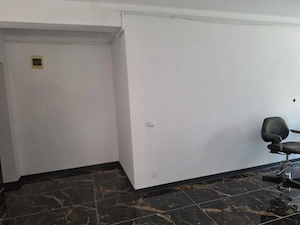 Vând Apartament   sau spațiu comercial  41 mp Florești strada stejarului Nr 40   - imagine 6