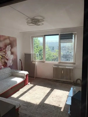 De vanzare Apartament  3 camere Pacii - imagine 3