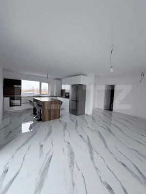 Casă de vânzare în Sânpetru –INTABULATA, 3 CAMERE 500MP