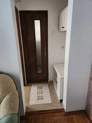 Apartament 2 camere de vanzare, zonă de sus   Onești - imagine 6