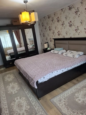 Apartament cu 3 camere, Piata Mare  - imagine 7