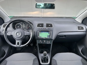 Volkswagen Polo 1.2 Benzina 60 CP An 2014 - imagine 14