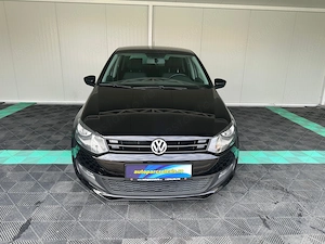 Volkswagen Polo 1.2 Benzina 60 CP An 2014 - imagine 2