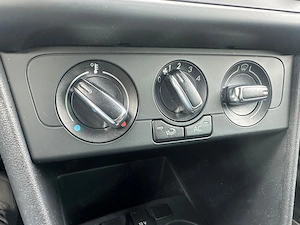 Volkswagen Polo 1.2 Benzina 60 CP An 2014 - imagine 18