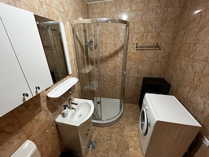Apartament 2 camere semidecomandat zona Florilor - imagine 9