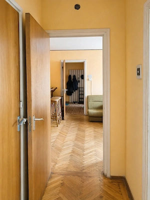 Garii - Aleea Petuniei, apartament 2 camere de renovat. - imagine 6