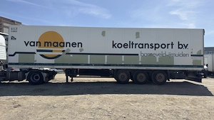 Semiremorca frigorifică Schmitz Thermo King SL-300