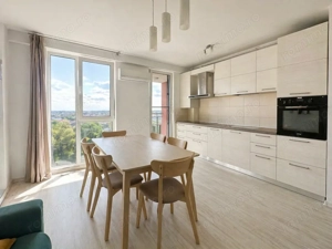 Apartament modern cu 3 camere, 2 balcoane si parcare – Zona Soarelui - imagine 4