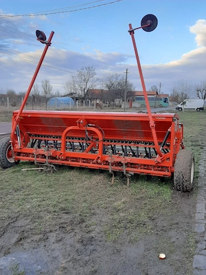 De vanzare utilaje agricole - imagine 4