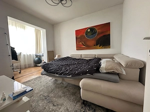 2 camere | decomandat | etaj 2 | centrala proprie | renovat | mobilat si utilat | zona excelenta |