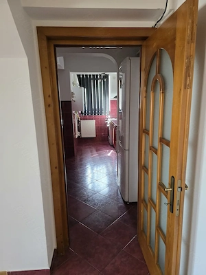Apartament 4 camere - imagine 9