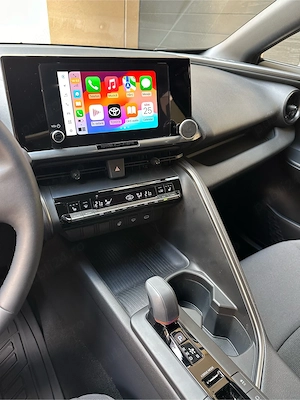 Toyota C-HR 2.0L HEV 197cp FWD Dynamic - imagine 4