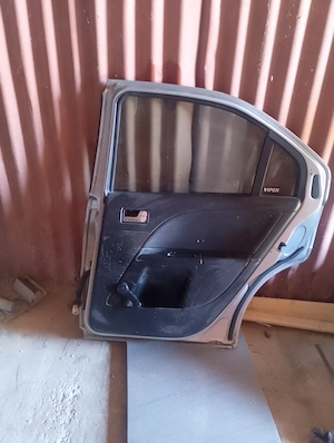 Ușa dreapta Ford Mondeo mk3 - imagine 3