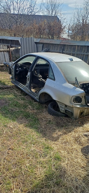 Dezmenbrez Audi A4 - imagine 3