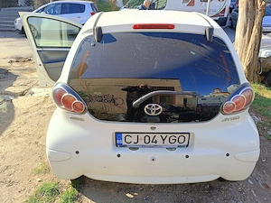 Vand Toyota aygo 2011 - imagine 8