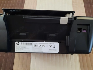 Vând imprimanta HP 2516