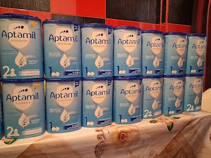 lapte aptamil 0-6 luni 50 de lei zona vitan