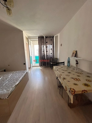 Dristor, Ramnicu Sarat, Rond, Scoala - imagine 3