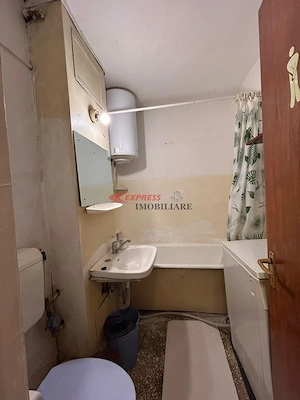 Dristor, Ramnicu Sarat, Rond, Scoala - imagine 6