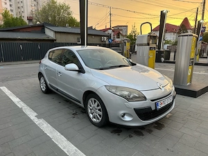 Renault Megane III 1.9 dCi 130CP Privilege 137.000 km - imagine 2