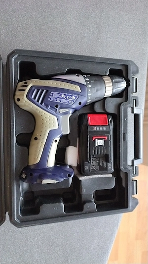 Vand bormasina cu acumulator - imagine 4