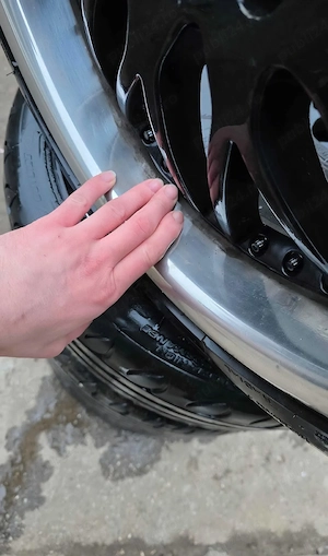 Jante Royal Wheels 235 40 ZR19 cu buza cauciuc SERBRIG - imagine 5