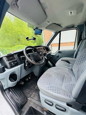 Vând Ford Tranzit 2.2tdci an 2 km Reali se poate verifica pe car vertical Foarte întrețin - imagine 5