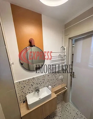 Unirii, Piata Alba iulia, Prof Moise Nicoara