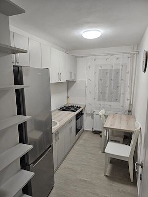 Proprietar închiriez apartament Complexul Studentesc