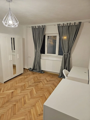 Proprietar închiriez apartament Complexul Studentesc - imagine 3