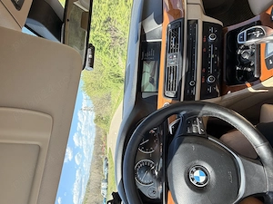 BMW F10 528I - imagine 5