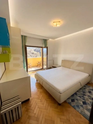 Apartament 3 camere de închiriat | Plopilor | Parcare