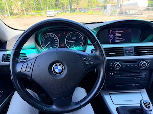 BMW seria 3 E90 2011 - imagine 10