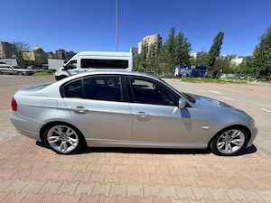 BMW seria 3 E90 2011 - imagine 5