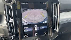 Volvo XC40 B4 AWD Mild Hybrid   197 CP   Momentum Pro - imagine 5