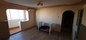 Apartament 2 camere confort 1 bloc mansardat si izolat termic Lipovei langa Biserica - imagine 2