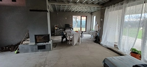 Str.Corbului, casa cu 30 ari teren - imagine 4