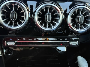 MERCEDES A250E 2  CP Plug-in Hybrid  Garanție   Rate   Leasing  - imagine 18