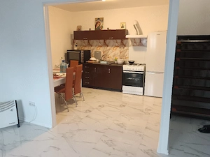 vând casă situată în București sector 5 șos București Măgurele  - imagine 2