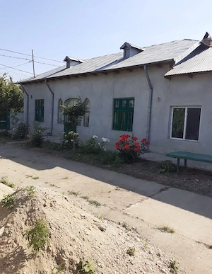 Casă de vânzare Calomfirești