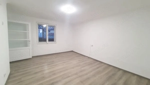Casă 5 camere în Sectorul 5, Str. Flautului, Excelent conectată, zonă liniștita - imagine 3