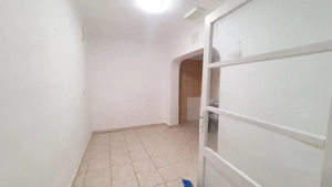 Casă 5 camere în Sectorul 5, Str. Flautului, Excelent conectată, zonă liniștita - imagine 10
