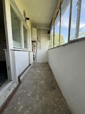 Apartament cu 2 camere, 52 mp + balcon, etaj 4/5 - Ideal pentru investitie  - imagine 8