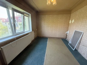 Apartament cu 2 camere, 52 mp + balcon, etaj 4/5 - Ideal pentru investitie  - imagine 3