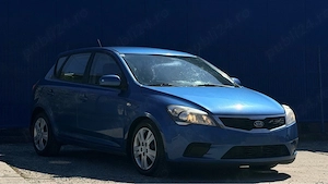 Kia Ceed 1.6 diesel - imagine 3