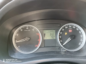 Vand Skoda Fabia 2, model 2007, benzina 1.2 - imagine 10