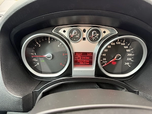 Ford Kuga 2.0L TDCi DPF Titanium - imagine 5